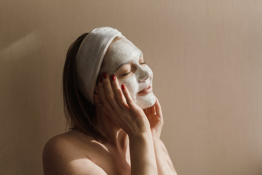 LED light therapy facial at home