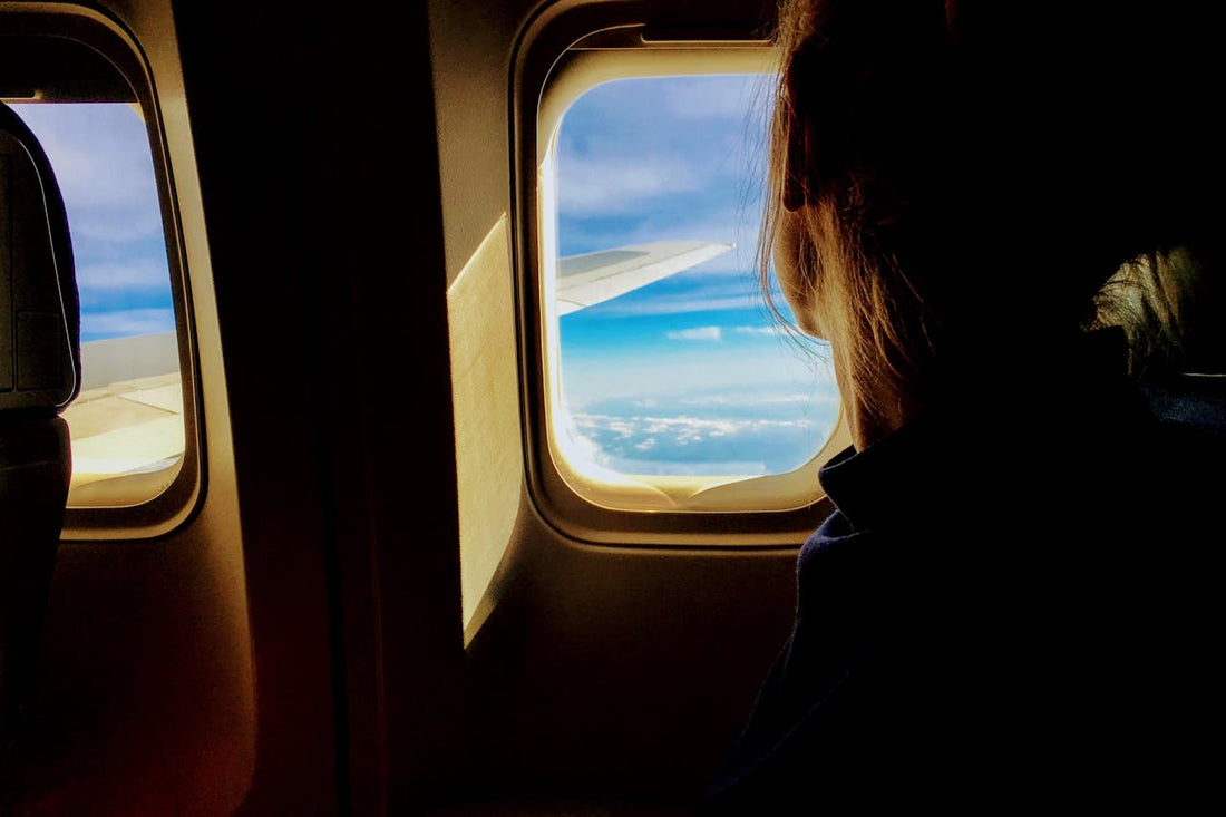 LED light therapy for jet lag