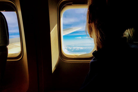 LED light therapy for jet lag