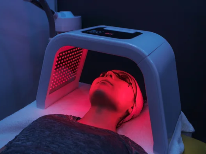 Omega LED light therapy device